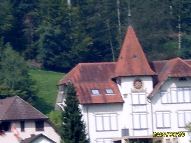 S8000899
