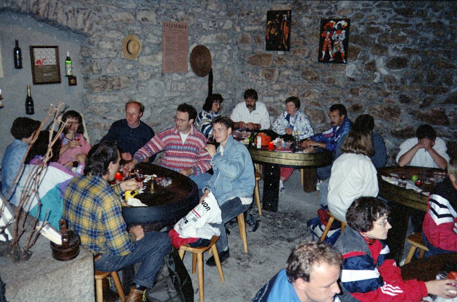 image001